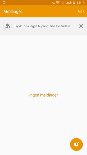 Velg
menyknappen eller velg MER