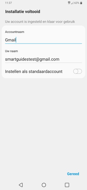 Geef uw account een naam en voer uw naam in. Selecteer Gereed