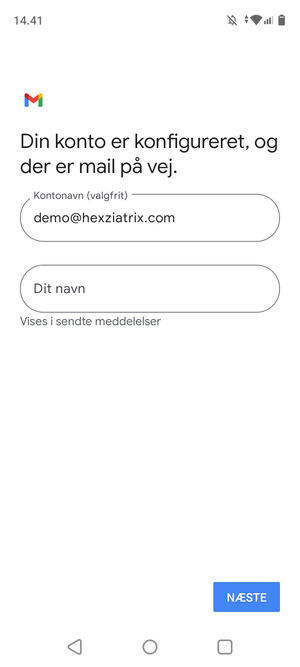 Giv din konto et navn og indtast dit navn. Vælg NÆSTE