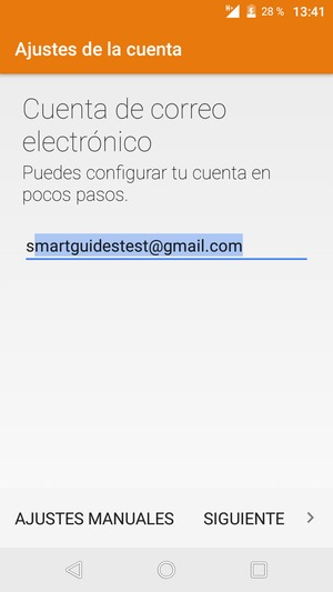 Introduzca su dirección Gmail o Hotmail. Seleccione SIGUIENTE