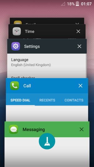 Select the Delete icon to close all running apps