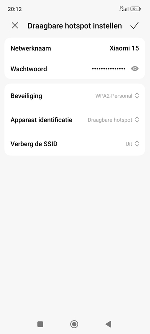 Voer een wachtwoord van een WiFi-hotspot in van ten minste 8 tekens en selecteer OK