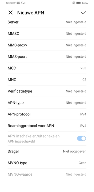 Scroll naar beneden en voer mms-gegevens in
