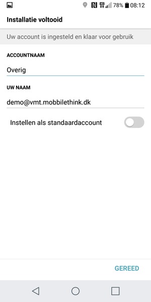 Geef uw account een naam en voer uw naam in. Selecteer GEREED