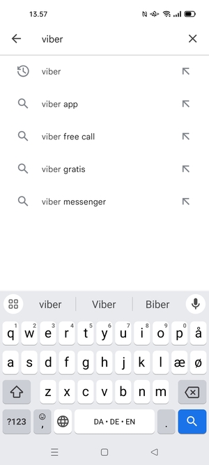 Indtast navnet på appen og vælg Søg