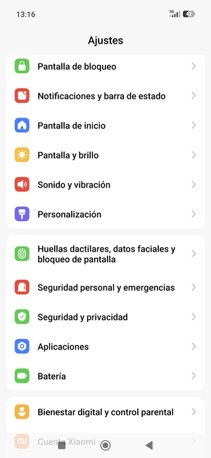 Desplácese y seleccione Huellas dactilares, datos faciales y bloqueo de pantalla