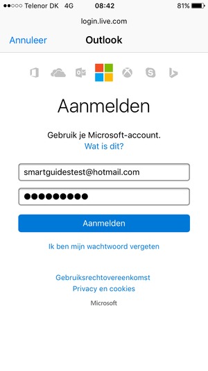 Voer uw e-mailadres en wachtwoord in. Selecteer Aanmelden