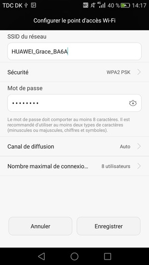 Saisissez un mot de passe d'au moins 8 caractères et sélectionnez Enregistrer