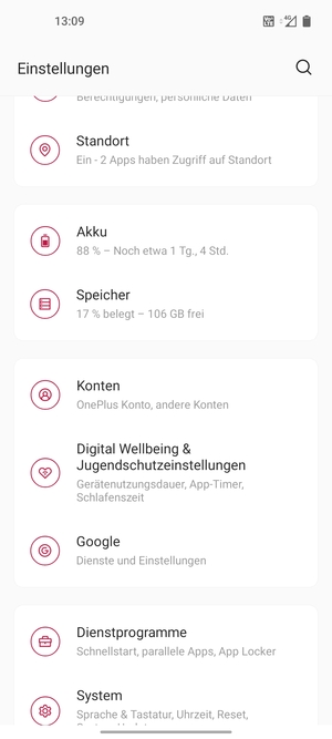 Scrollen Sie und wählen Sie Konten