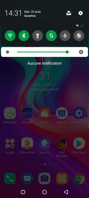 Déroulez à nouveau le menu du haut