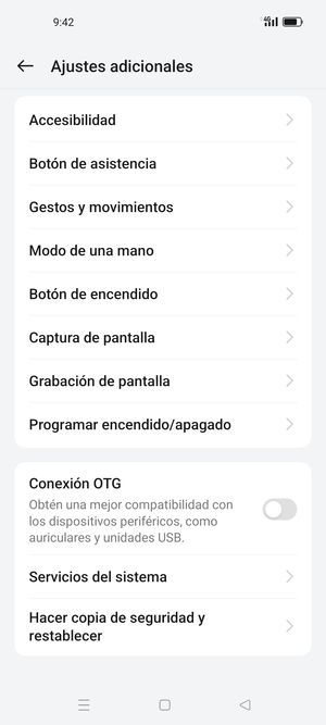Desplácese y seleccione Hacer copia de seguridad y restablecer