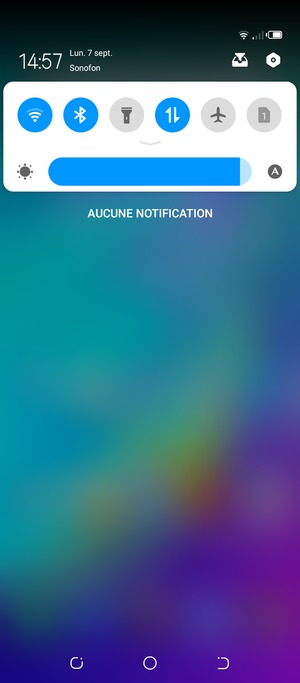 Déroulez à nouveau le menu du haut