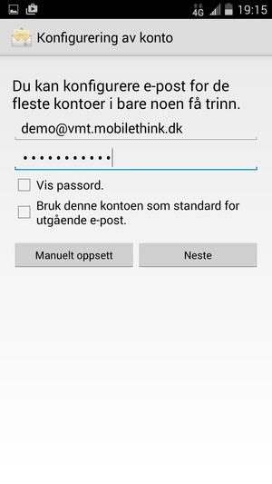 Skriv inn e-postadresse og passord. Velg Neste