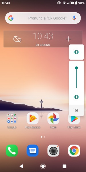 Seleziona Vibrazione  per passare alla modalità silenziosa