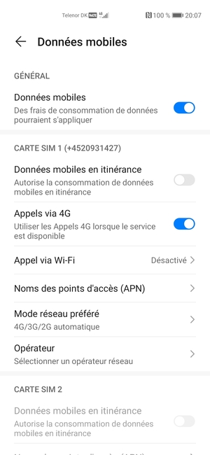 Faites défiler jusqu'à CARTE SIM 1 ou CARTE SIM 2 et sélectionnez Noms des points d'accès (APN)