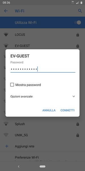 Inserisci la password del Wi-Fi e seleziona CONNETTI