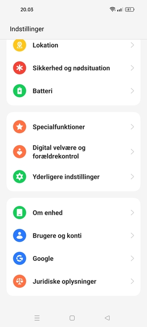 Scroll til og vælg Om enhed