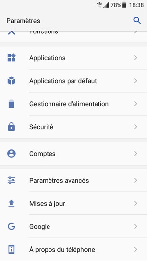 Faites défiler et sélectionnez Mises à jour