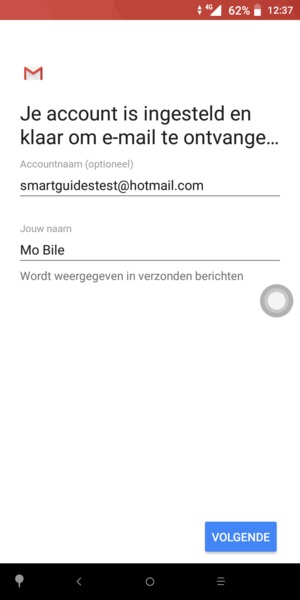 Geef uw account een naam en voer uw naam in. Selecteer VOLGENDE