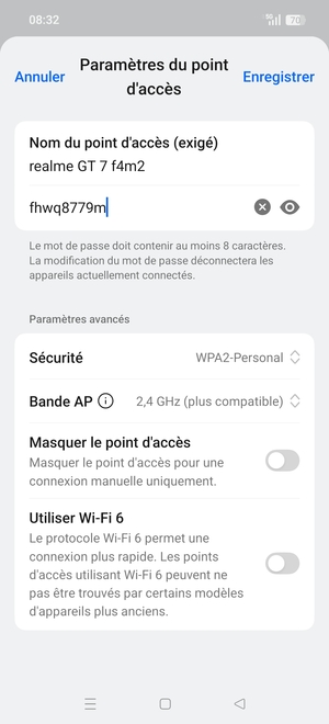 Saisissez un mot de passe de hotspot Wi-Fi d'au moins 8 caractères et sélectionnez Enregistrer