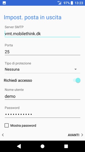 Inserisci l'indirizzo del server di posta in uscita