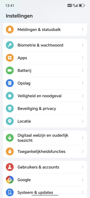 Scroll naar en selecteer Beveiliging & privacy