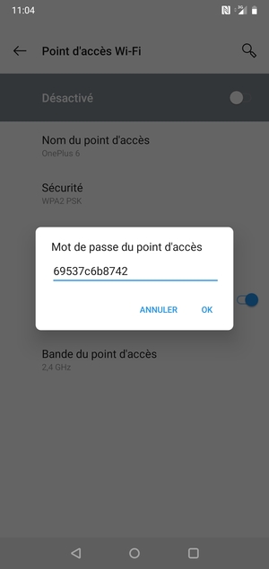 Saisissez un mot de passe de hotspot Wi-Fi d'au moins 8 caractères et sélectionnez OK