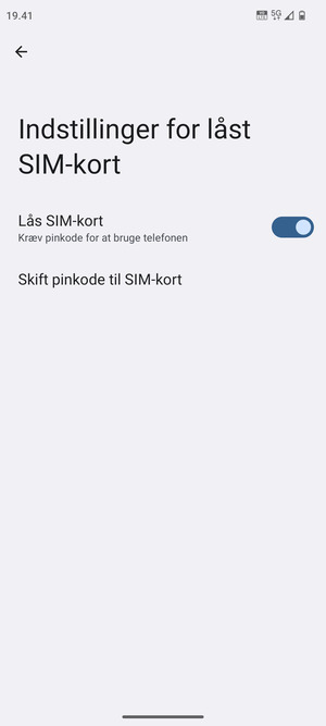 Vælg Skift pinkode til SIM-kort