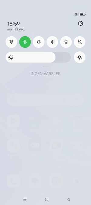 Dra ned toppmenyen igjen