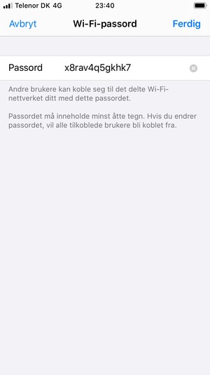 Skriv inn et Wi-Fi hotspot-passord på minst 8 tegn og velg Ferdig