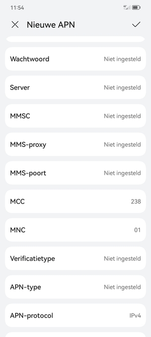 Scroll naar beneden en voer internetgegevens in
