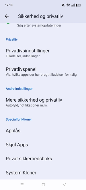 Scroll til og vælg Mere sikkerhed og privatliv