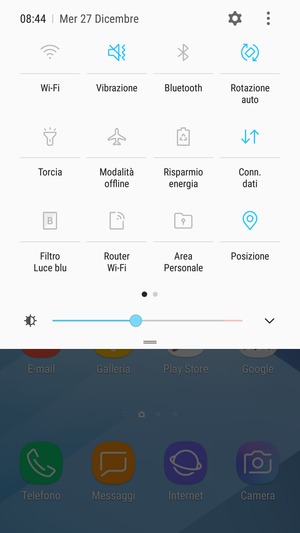 Seleziona Vibrazione per passare alla modalità silenziosa