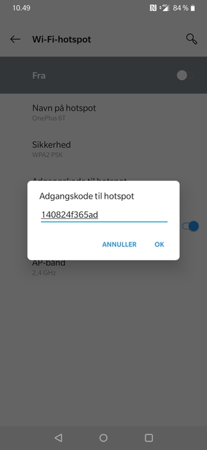 Indtast en Wi-Fi-hotspot adgangskode på minimum 8 tegn og vælg OK