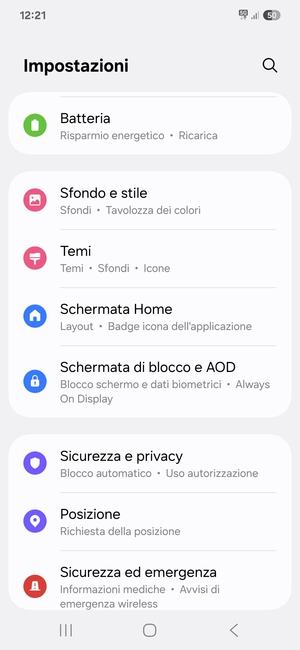 Per attivare il blocco dello schermo, vai al menu Impostazioni e seleziona Schermata di blocco e AOD