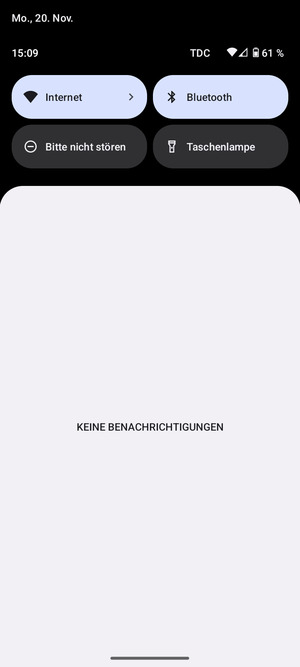 Ziehen Sie erneut das obere Menü nach unten