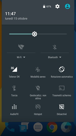 Seleziona il tasto Impostazioni