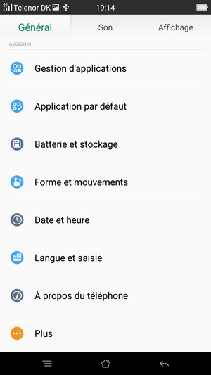 Faites défiler et sélectionnez À propos du téléphone