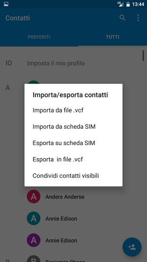 Seleziona Importa da scheda SIM