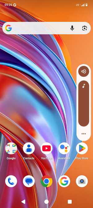 Maintenir appuyé pour baisser le volume au niveau requis