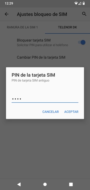 Introduzca su PIN de tarjeta SIM antiguo y seleccione ACEPTAR