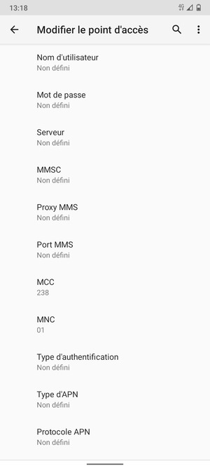 Faites défiler vers le bas et saisissez les informations Internet