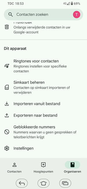Scroll naar en selecteer Simkaart beheren