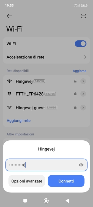 Inserisci la password del Wi-Fi e seleziona Connetti