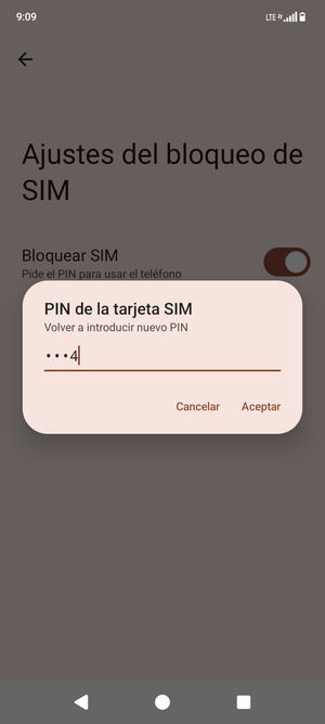 Confirme su nuevo PIN de tarjeta SIM y seleccione Aceptar