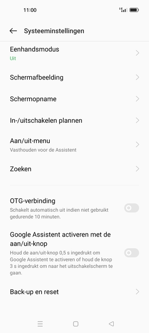 Scroll naar en selecteer Back-up en reset
