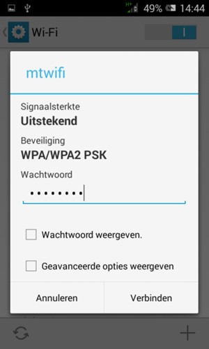 Voer het WiFi-wachtwoord in en selecteer Verbinden