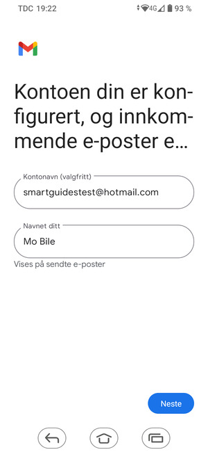 Gi kontoen din et navn, og skriv inn navnet ditt. Velg Neste
