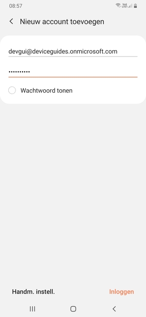 Voer uw e-mailadres en wachtwoord in. Selecteer Handm. instell.
