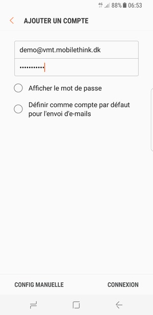 Saisissez votre adresse e-mail et votre mot de passe. Sélectionnez CONNEXION